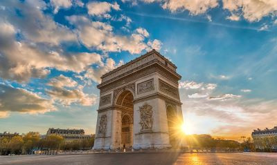 1708673207_400_27-10_Paris_Arc de Triomphe_Shutterstock_Orig-2.jpg